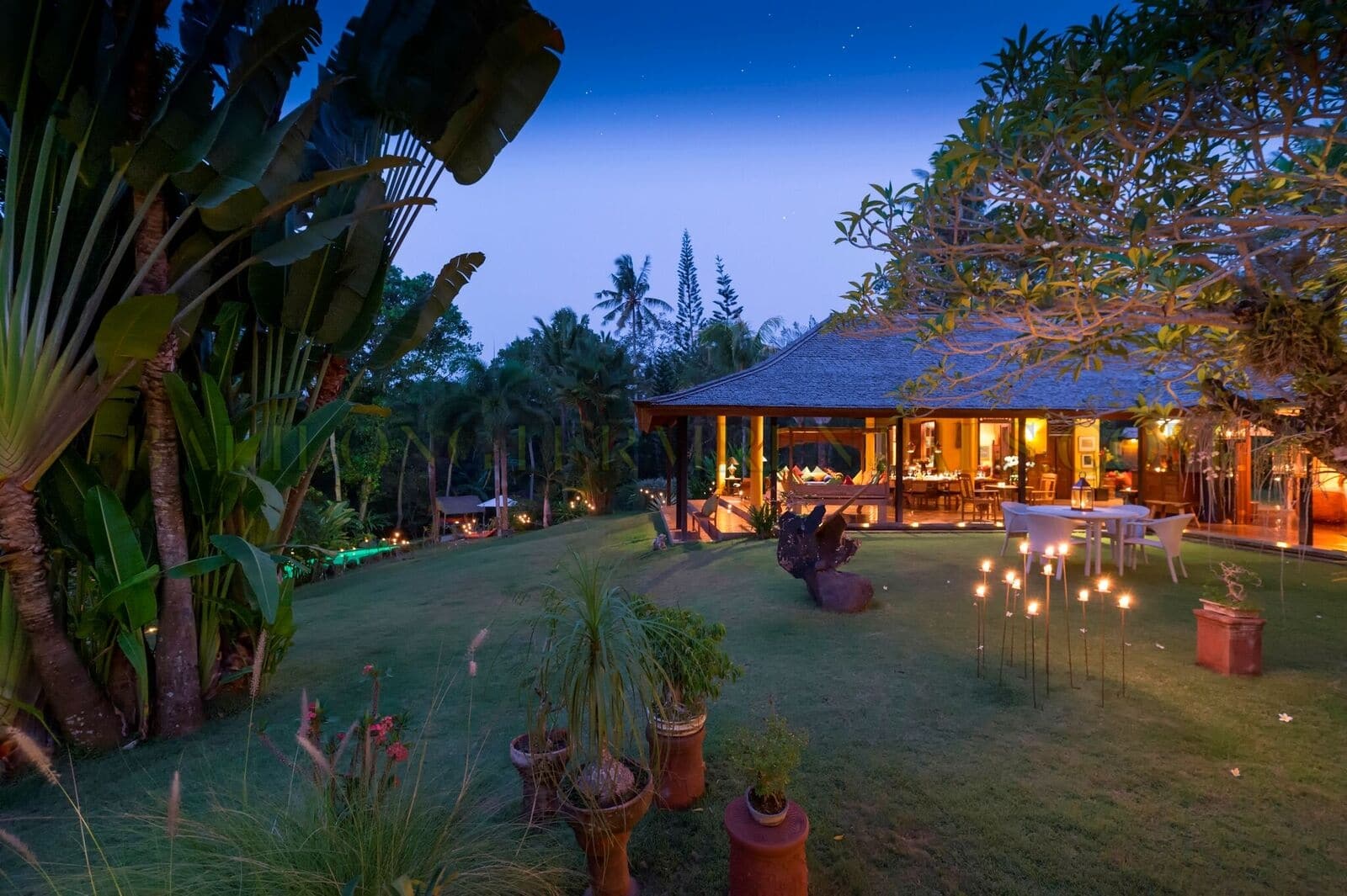 Wonderful Family villa on big land with beautiful tropical landscaping - North Canggu