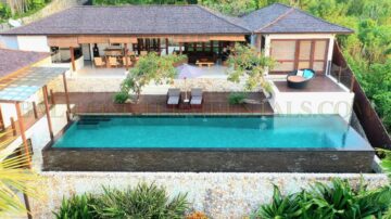 Modern Spacious Villa with Ocean View in Uluwatu