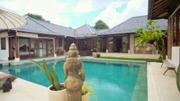 Beautiful 4 bedroom villa in Pererenan with ricefield view