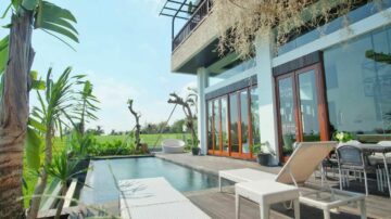 Luxury 3 bedroom villa in Tanah Lot with Rice field view